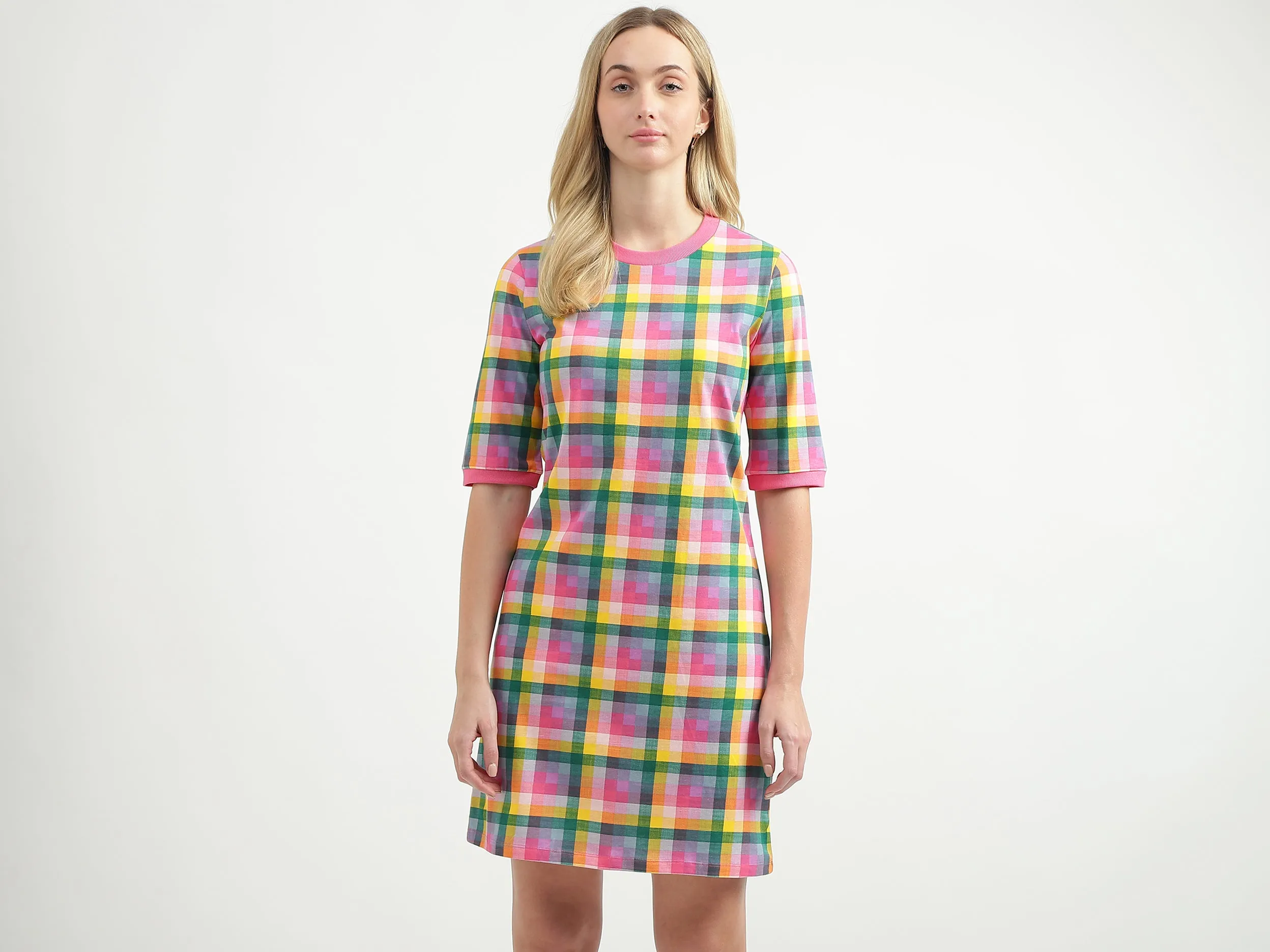 Checked Pattern Straight-Fit Round Neck Dress