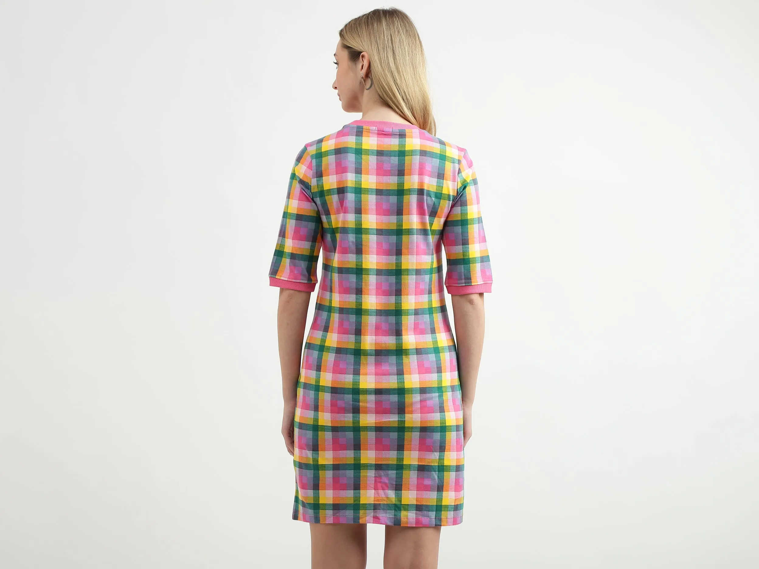 Checked Pattern Straight-Fit Round Neck Dress