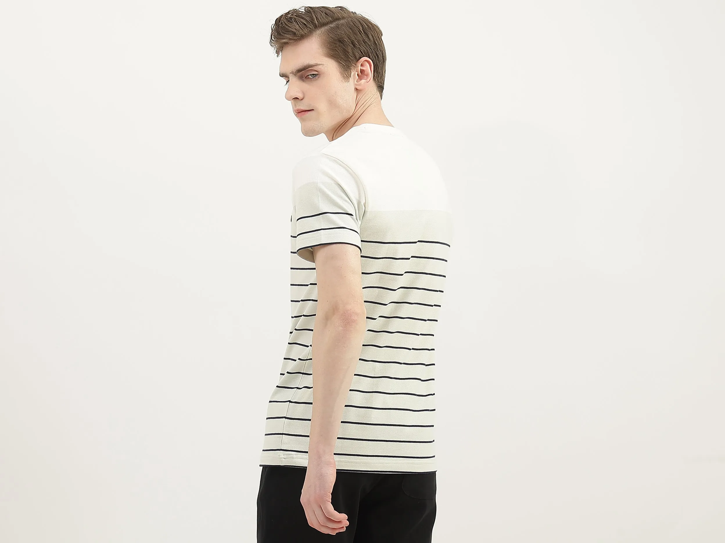 Men Striped Round Neck T-Shirt