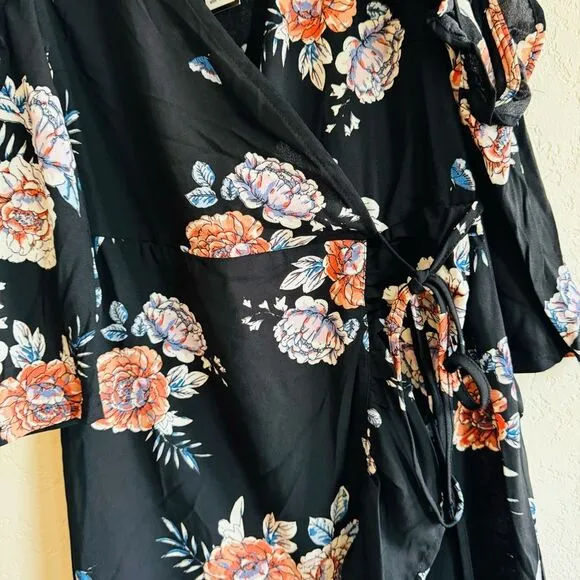 NWT | Romeo   Juliet | floral cold shoulder dress | S