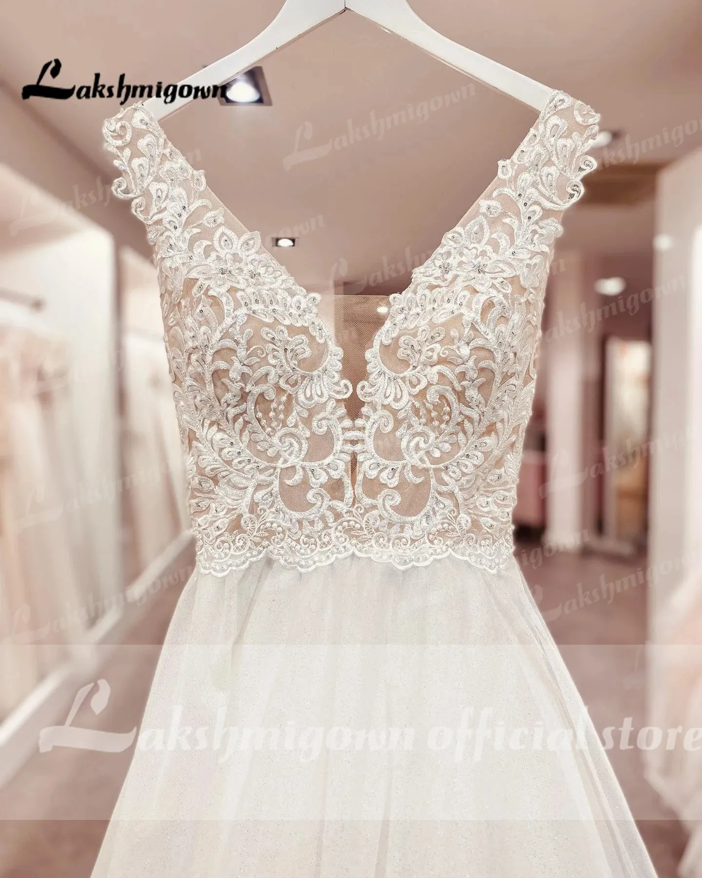 Sexy V Neck Boho A Line Wedding Dress 2023 Chic Robe Tank Bohemian Beach Bride Dress Lace Appliques Tulle Vestido De Noiva