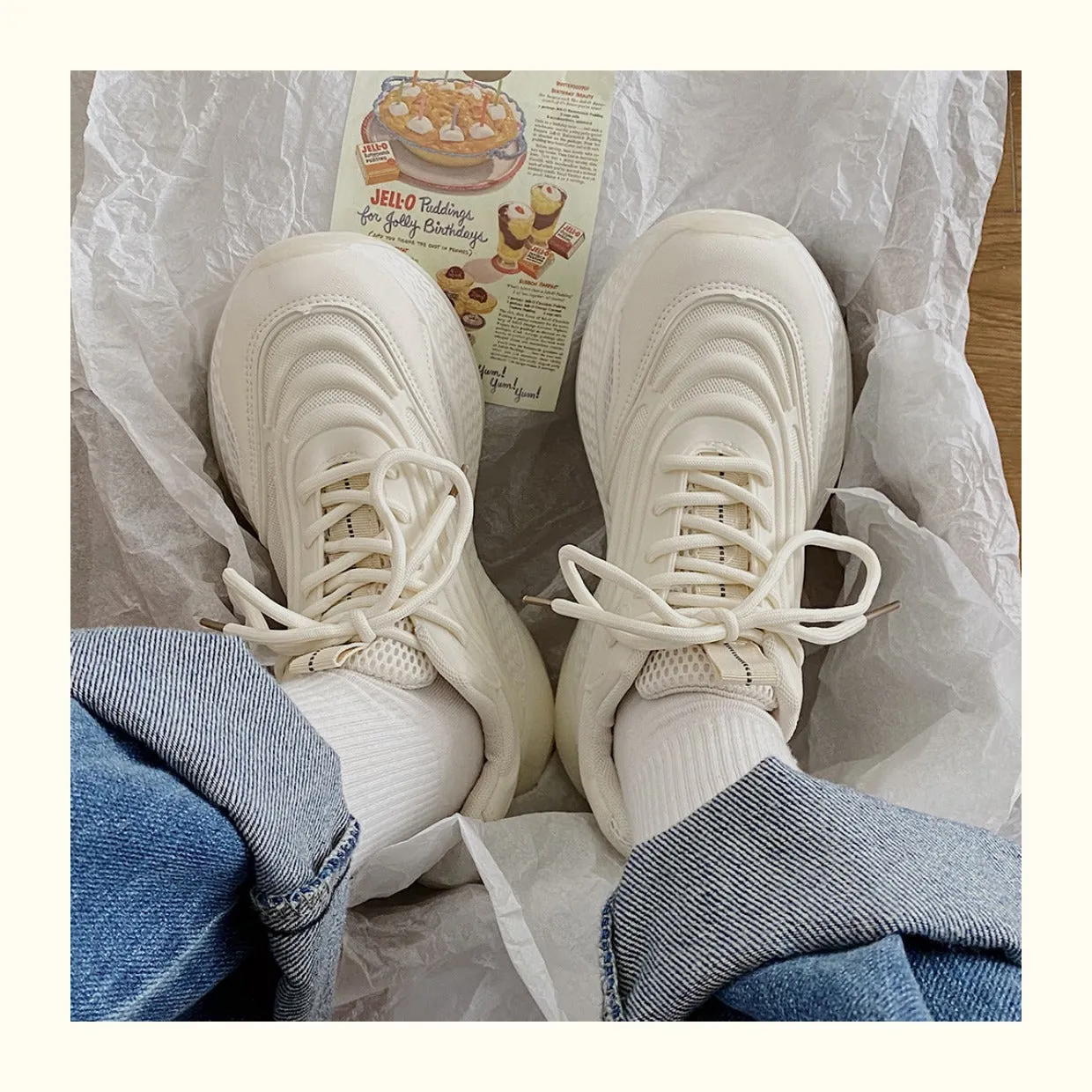 Steeve Flat Contrast Color Air Sneakers