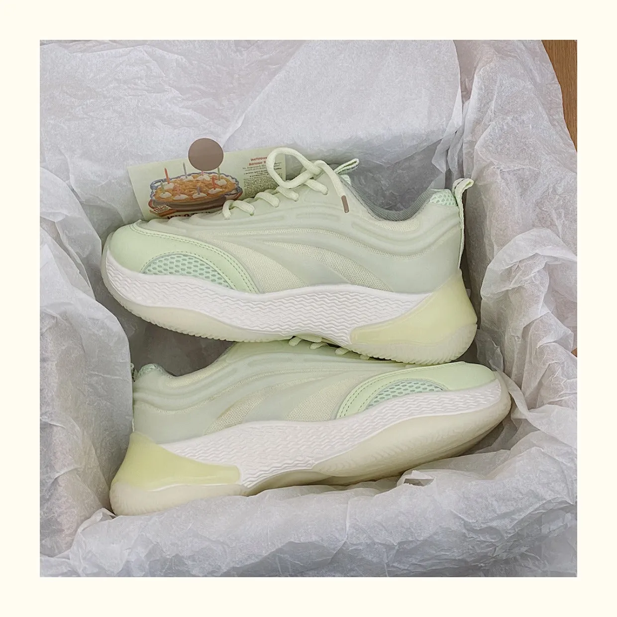 Steeve Flat Contrast Color Air Sneakers