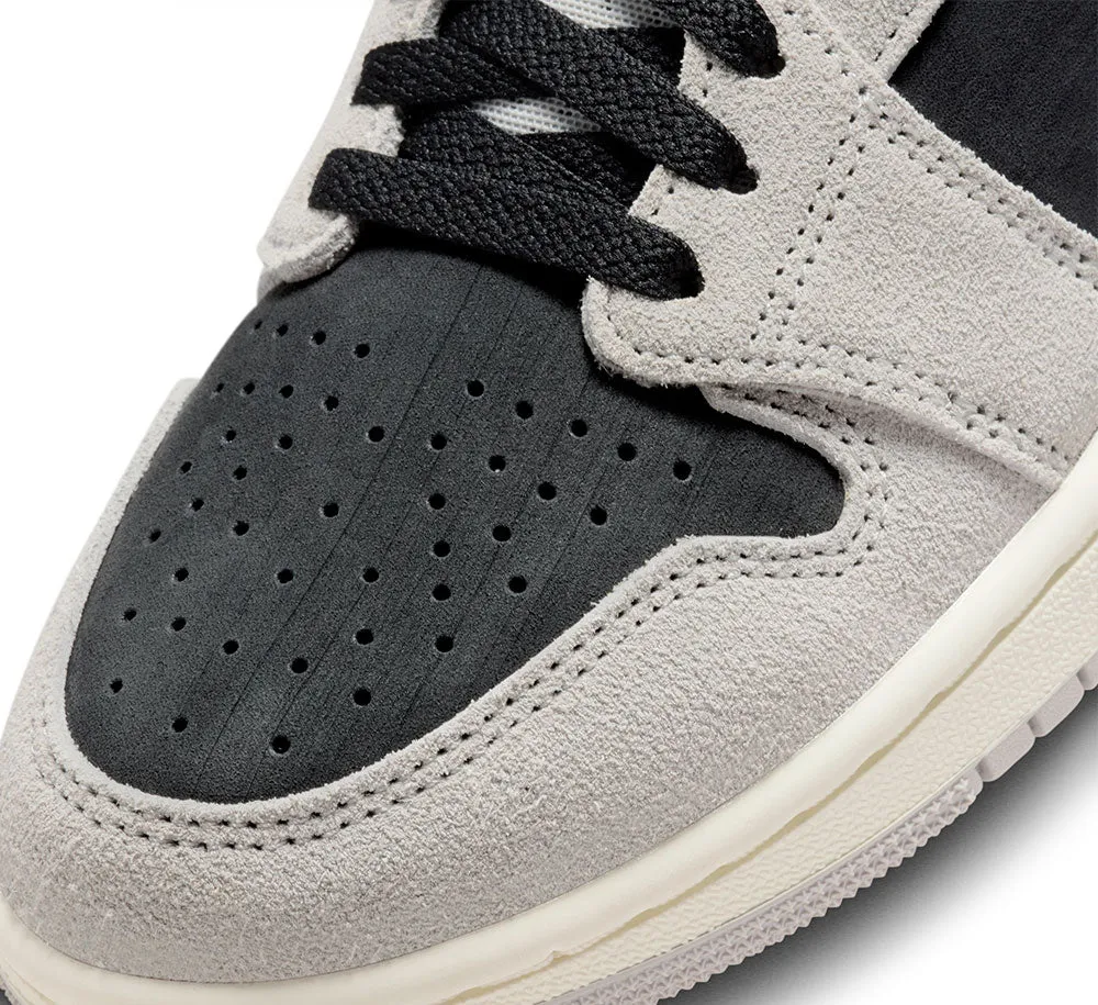 W AIR JORDAN 1 ZOOM CMFT 2